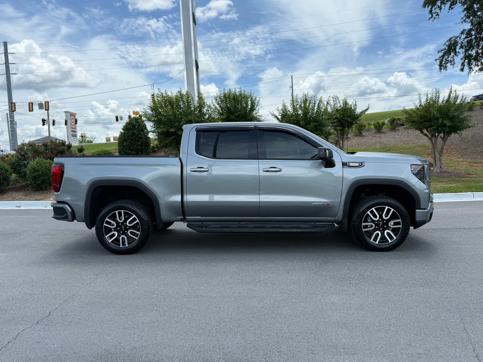Used 2023 Sterling Metallic GMC AT4 image 6
