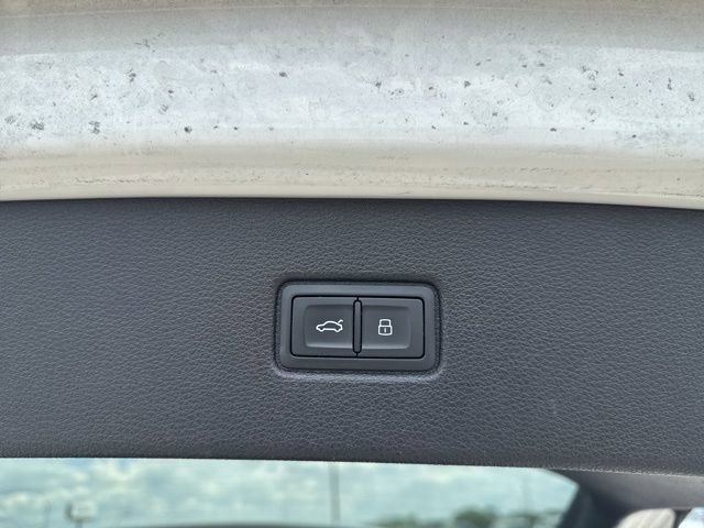 Used 2021 White Audi Premium Plus image 10