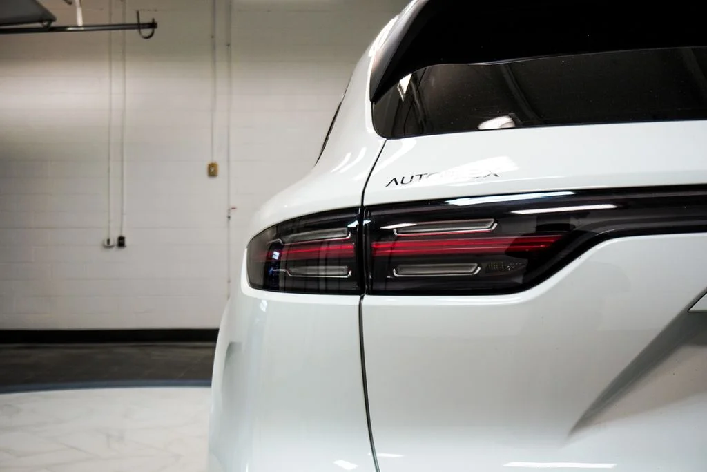 Used 2023 White Porsche Base image 39