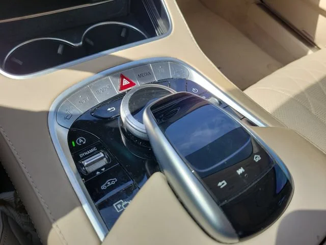 Used 2018 Magnetite Black Mercedes-Benz Maybach S 560 image 18