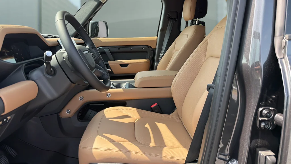 New 2026 Gray Land Rover X-Dynamic SE image 17