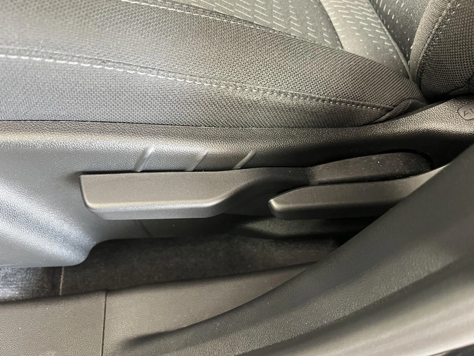 Used 2025 Mosaic Black Metallic Chevrolet LT image 5