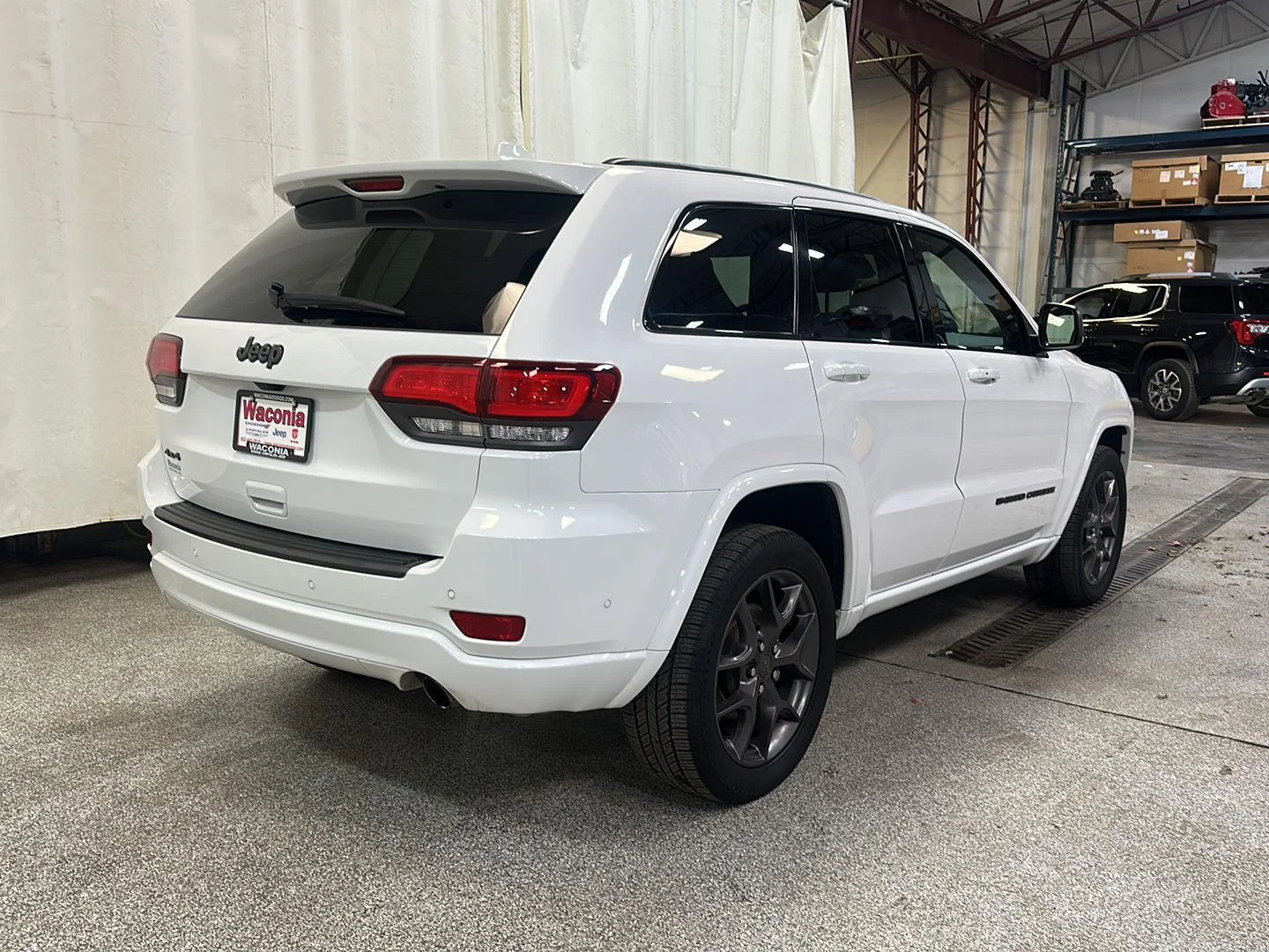 Certified Used 2021 Bright White Clearcoat Jeep 80th Anniversary image 6