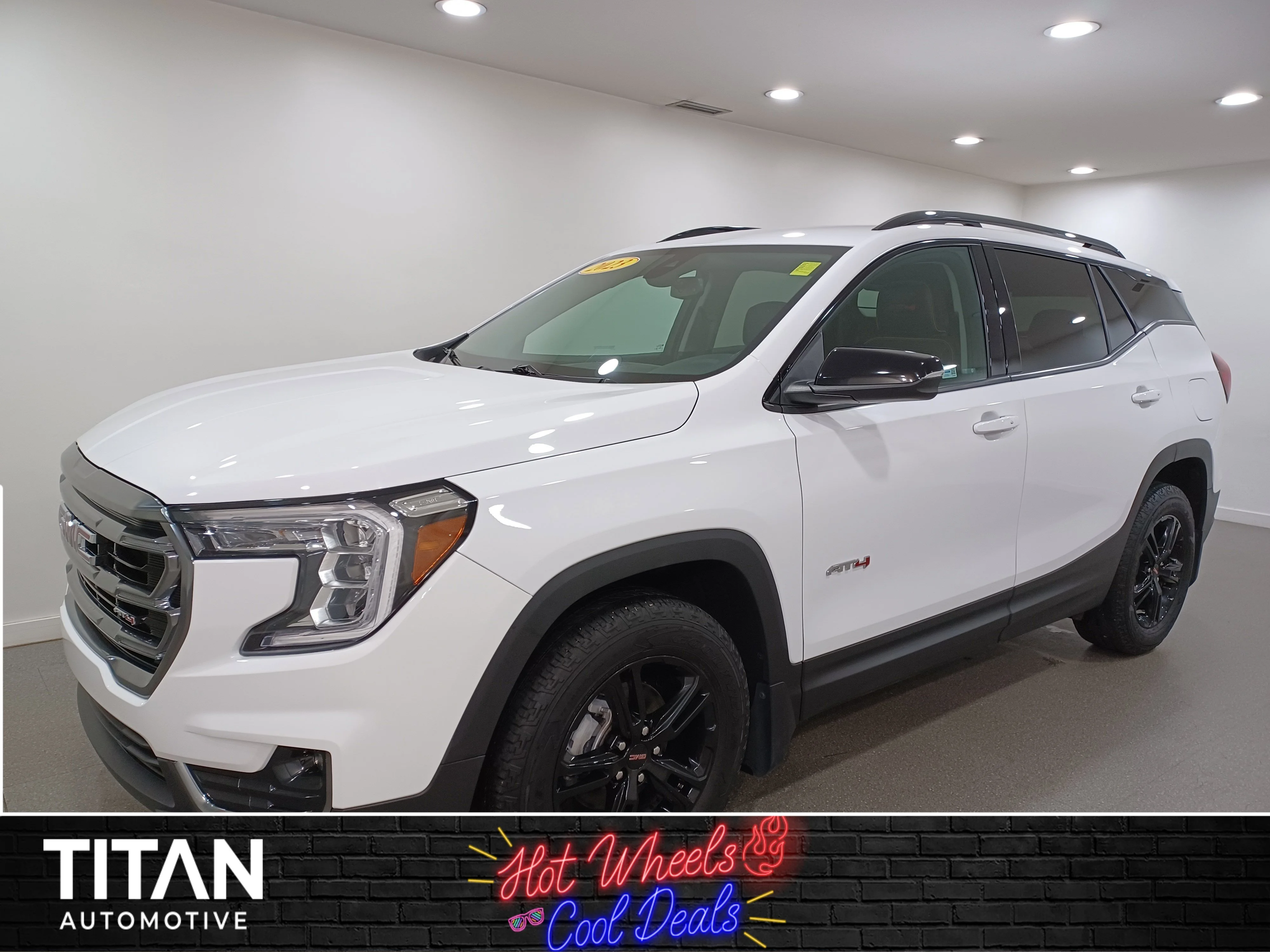 Certified Used 2023 White GMC AT4 AWD *Adaptive Cruise | Remote Start | Htd Leather | Htd Wheel | Apple CarPlay | Park Assist image 1