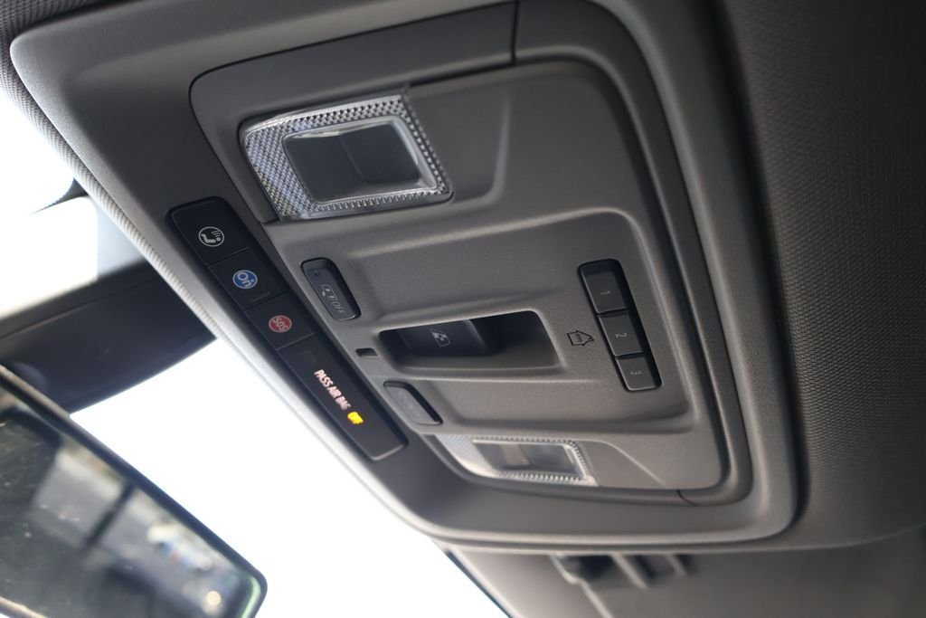 Used 2019 NORTHSKY BLUE METALLIC Chevrolet RST image 34