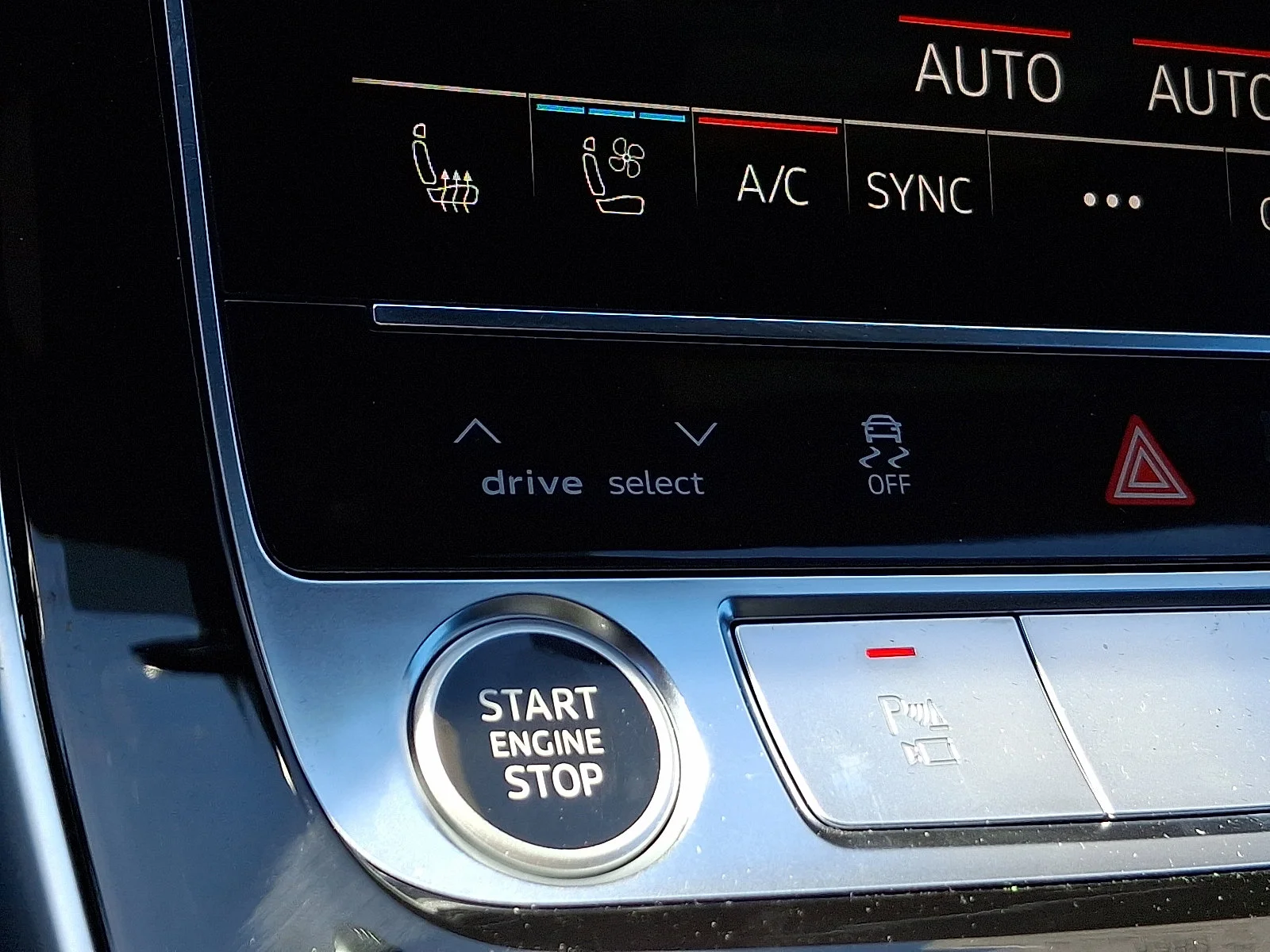 New 2026 Glacier White Metallic Audi Premium Plus image 19
