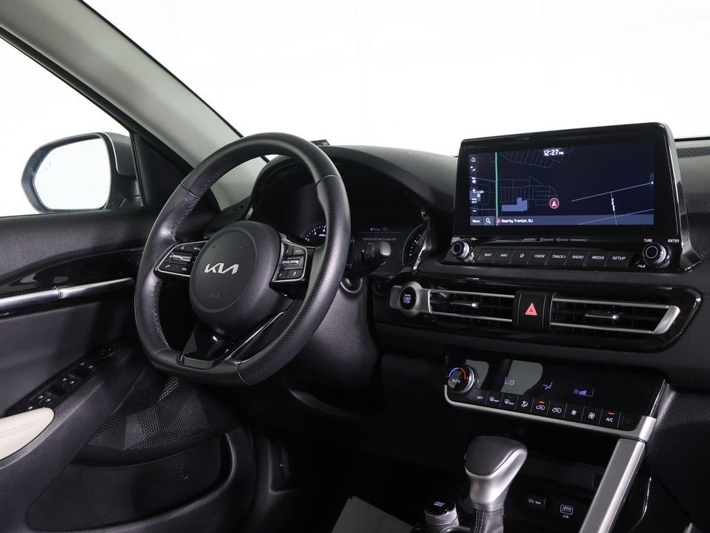 2023 Kia Seltos SX - Photo 34