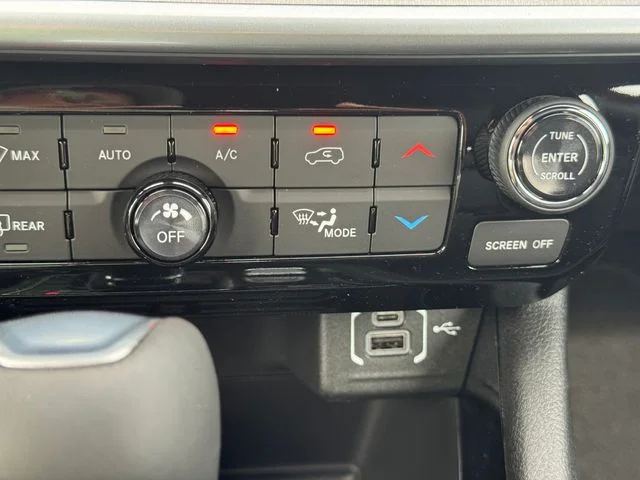 New 2026 Red Hot Pearlcoat Jeep Limited image 36