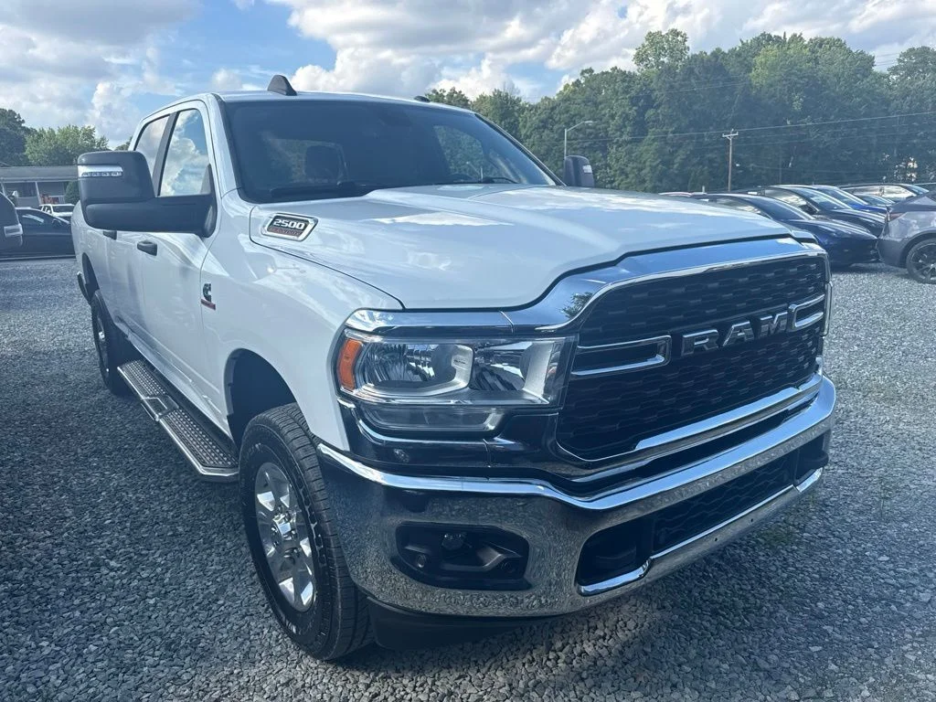 Used 2024 White Ram Big Horn image 2