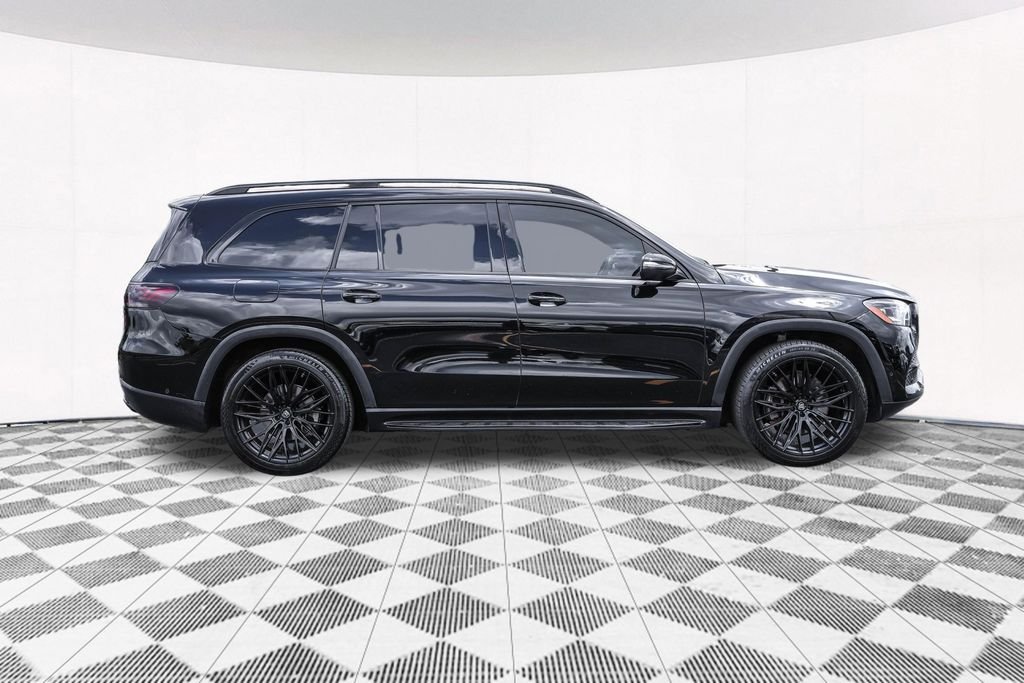 Used 2021  Mercedes-Benz GLS 450 image 11