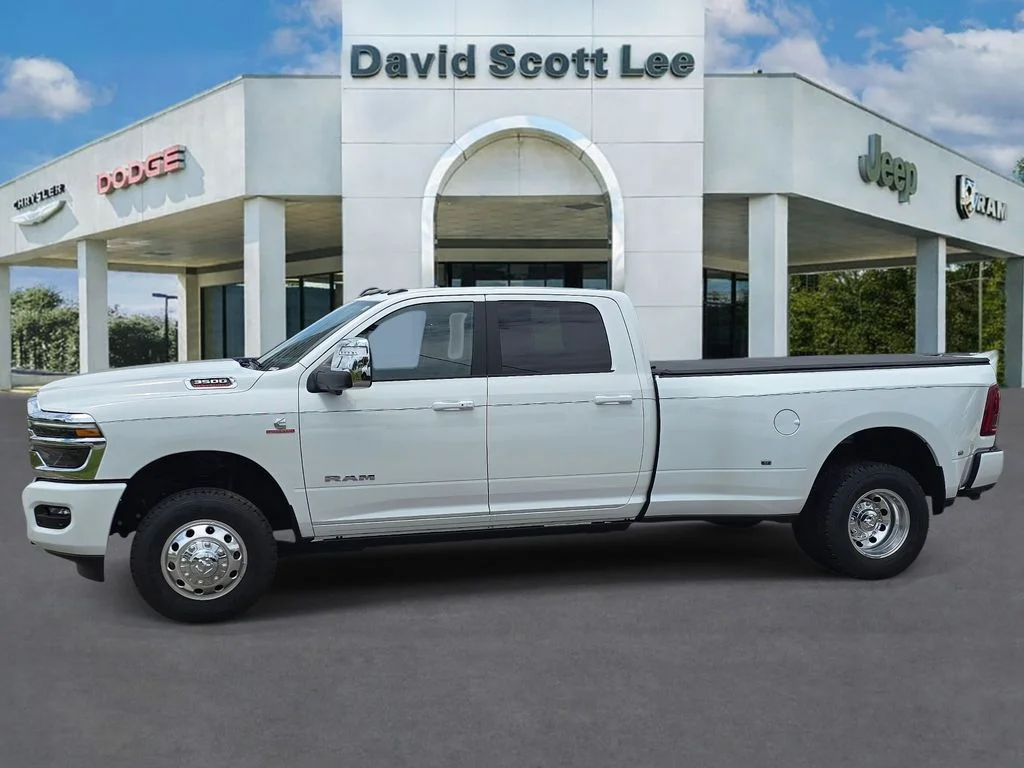 Used 2025 White Ram Laramie image 11