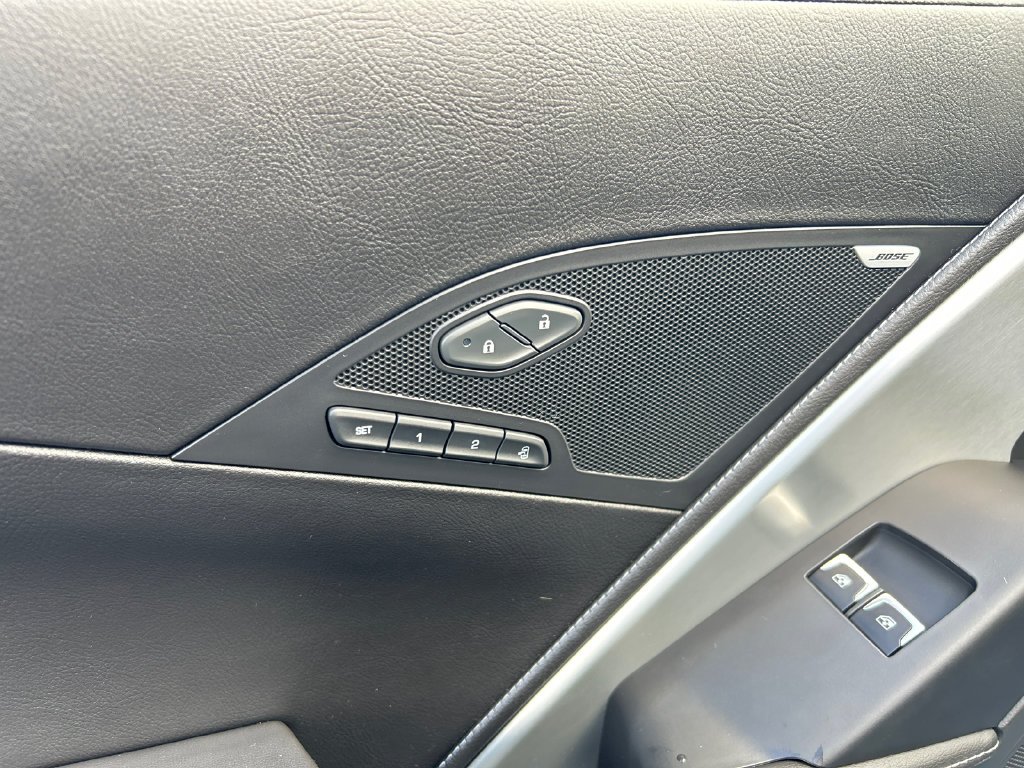 Used 2017 Blue Chevrolet Z06 image 10