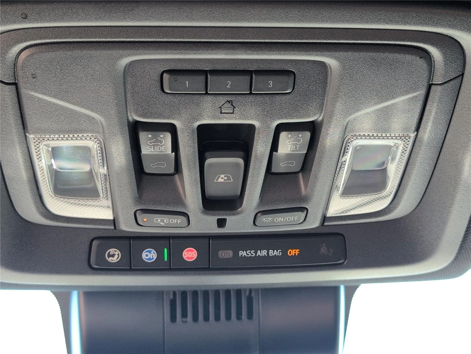 Used 2024 Summit White Chevrolet High Country image 18