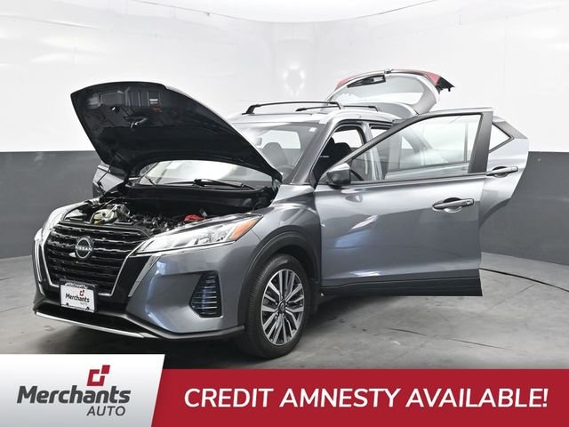 Used 2024 Gray Nissan SV image 43