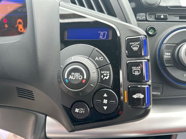 Used 2015  Honda Base image 36