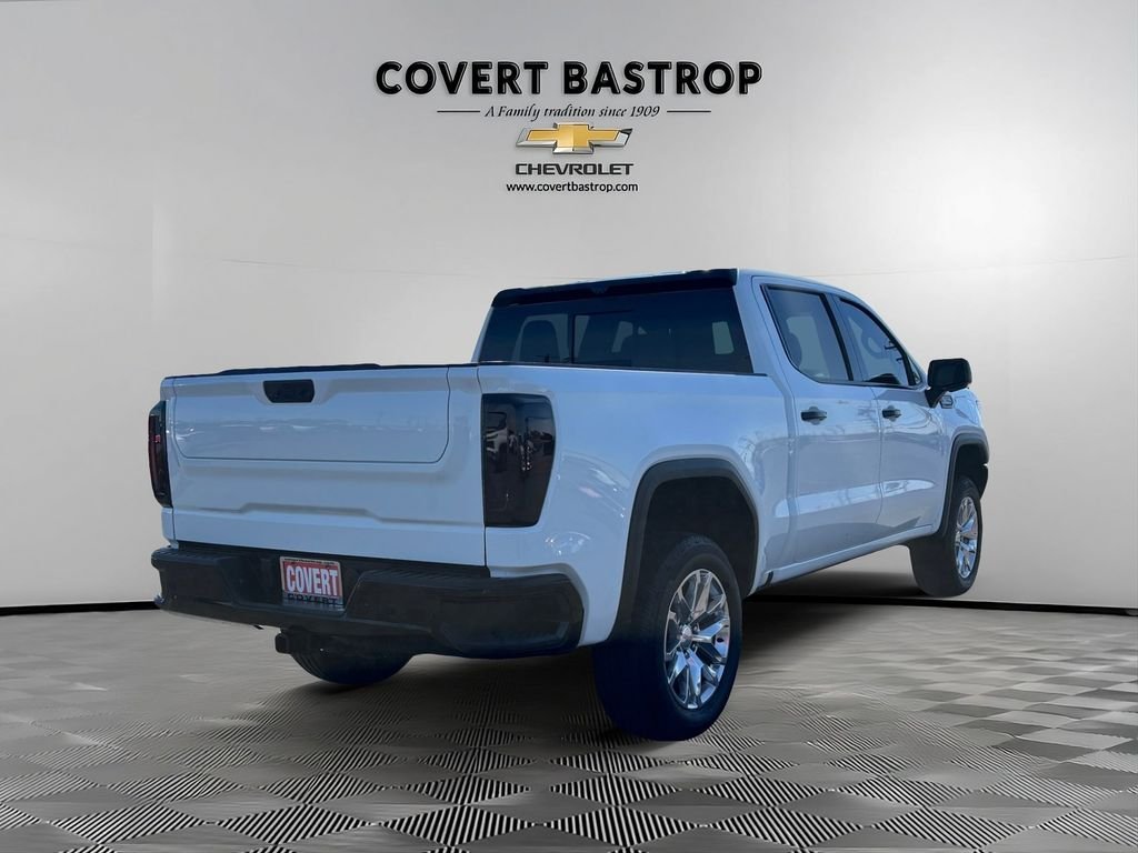 Used 2023 White GMC AT4X image 5