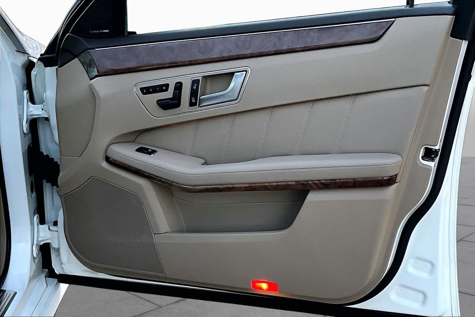Used 2013 Polar White Mercedes-Benz E 350 Luxury image 19