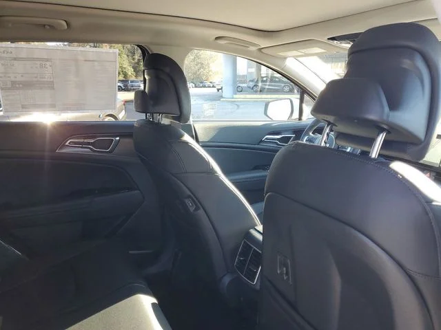 2025 Kia Sportage EX Hybrid - Photo 31