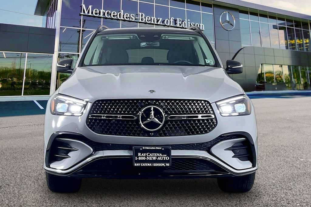 Used 2026  Mercedes-Benz GLE 450 image 3