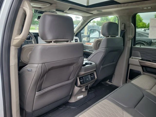 New 2026 Avalanche Ford Platinum image 13