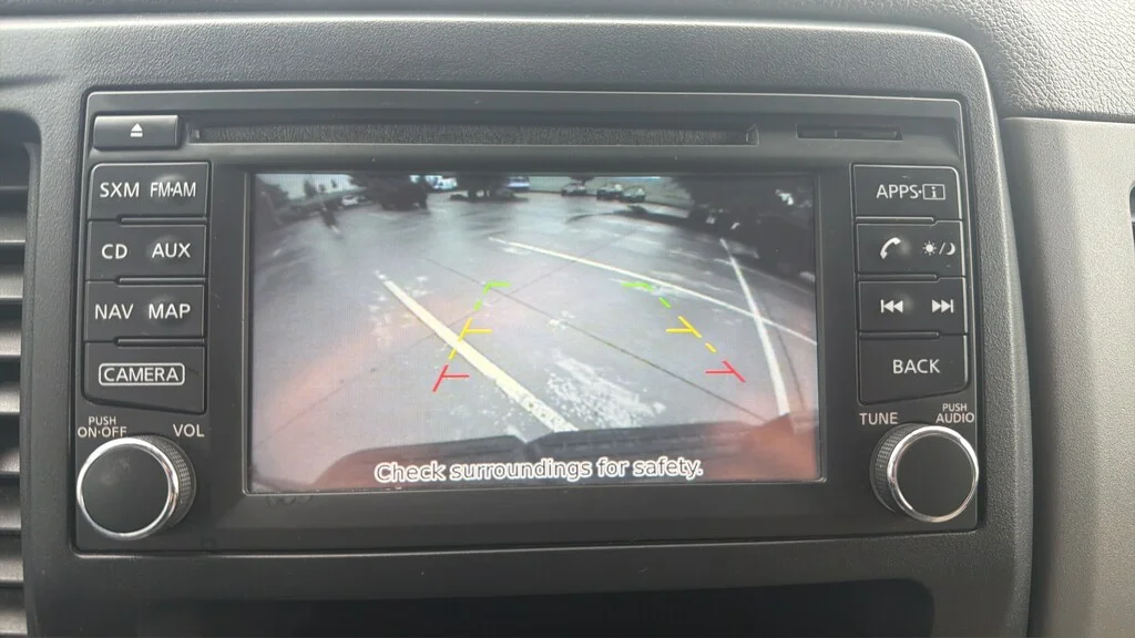 Used 2020 Cayenne Red Nissan SL image 23