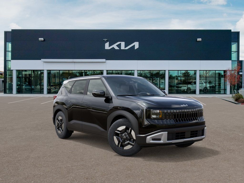 New 2027 Black Kia LX image 8