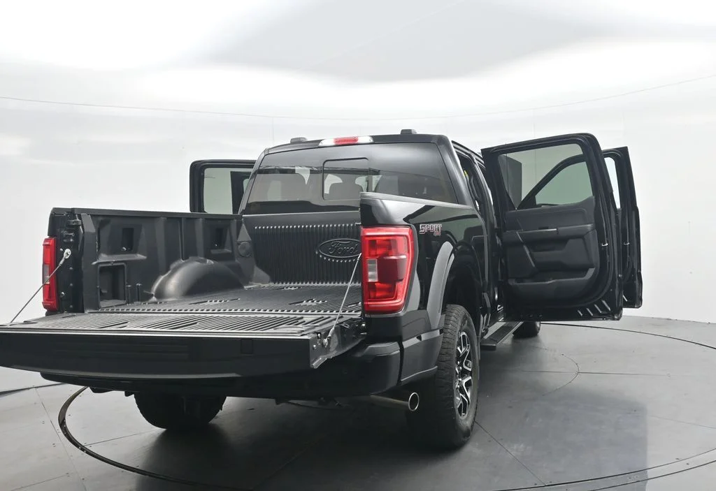 Used 2023 Black Ford XLT image 50