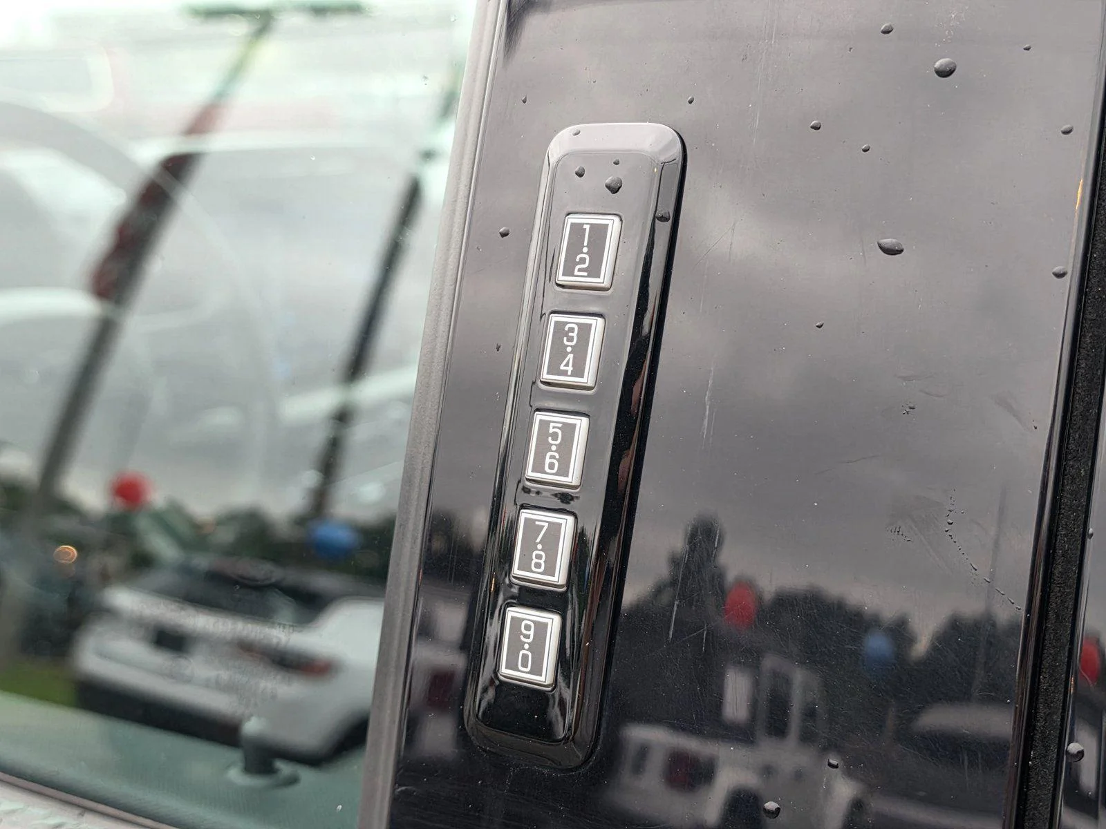 Used 2023 Agate Black Ford XLT image 20