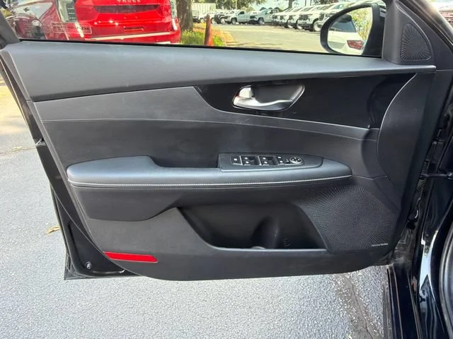 Used 2023 Black Kia GT-Line image 10