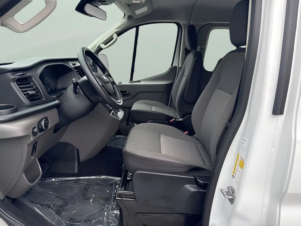 Used 2025 White Ford XLT image 9