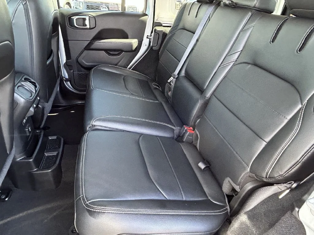 Used 2023 Silver Jeep Sahara 4xe image 14