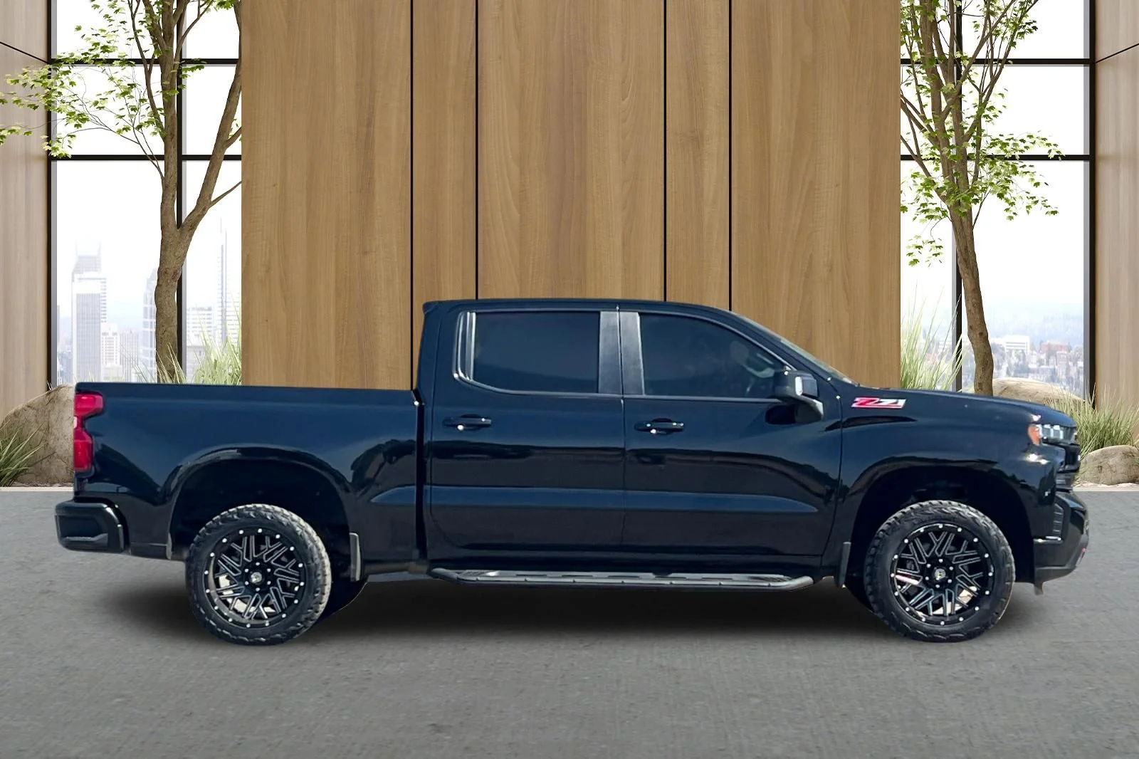 Used 2022 Black Chevrolet LT Trail Boss image 3