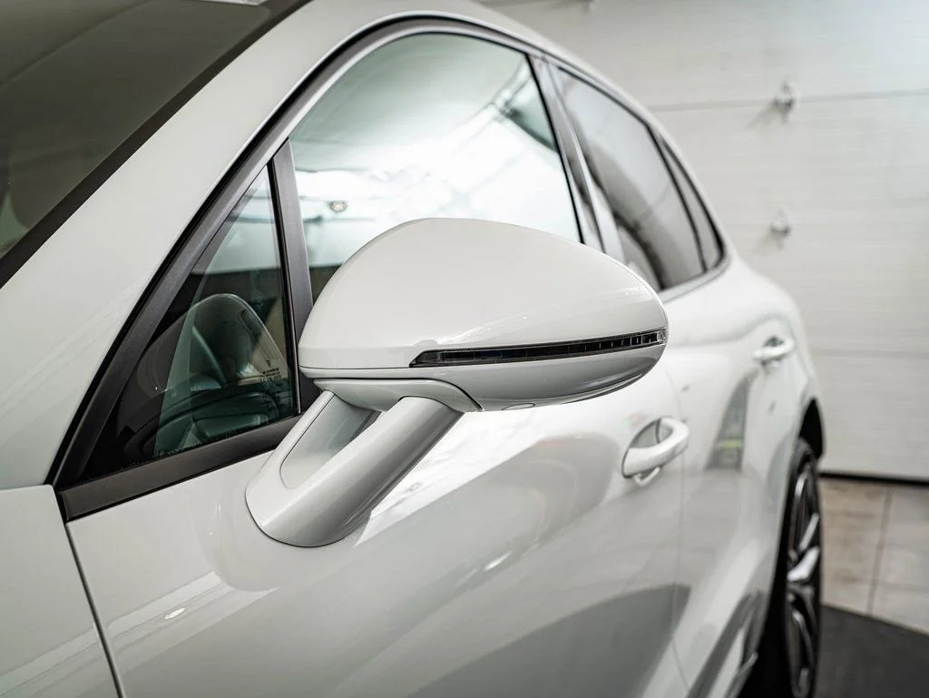Used 2025 Carrara White Metallic Porsche  image 18