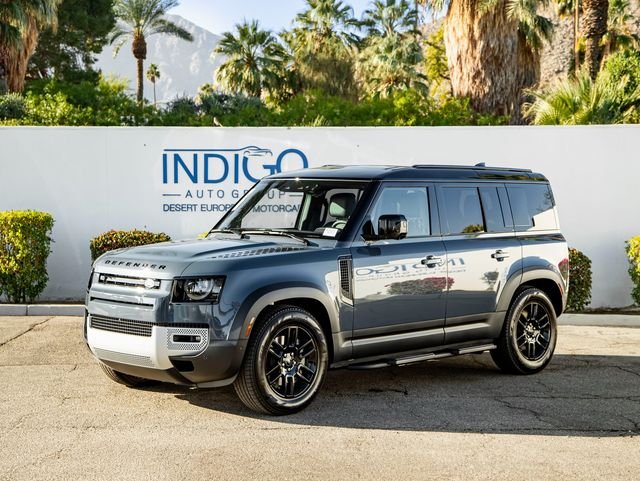 2025 Land Rover Defender 110 S P400's photo
