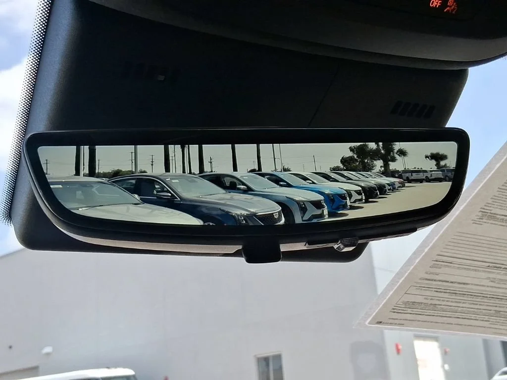 Certified Used 2025 Black Raven Cadillac V-Series image 25