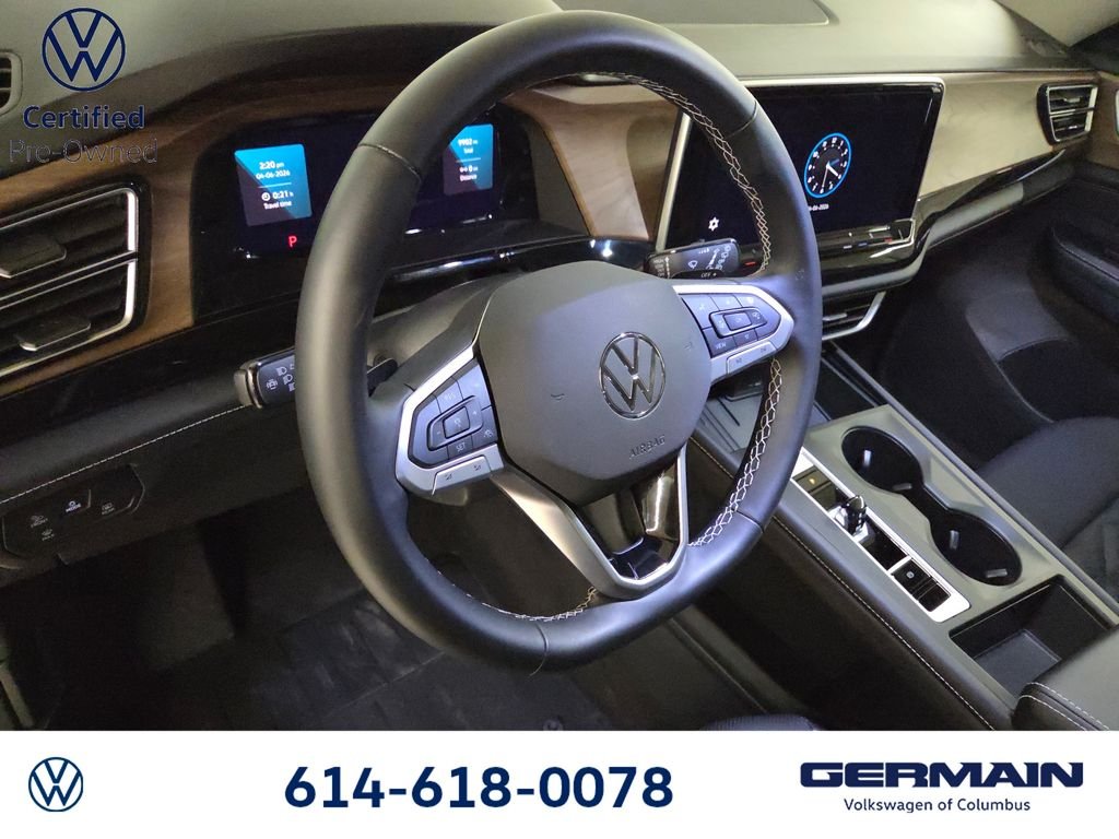 Used 2025  Volkswagen 2.0T SE image 17