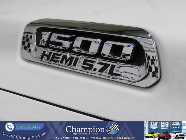 Used 2021 White Ram Laramie image 4