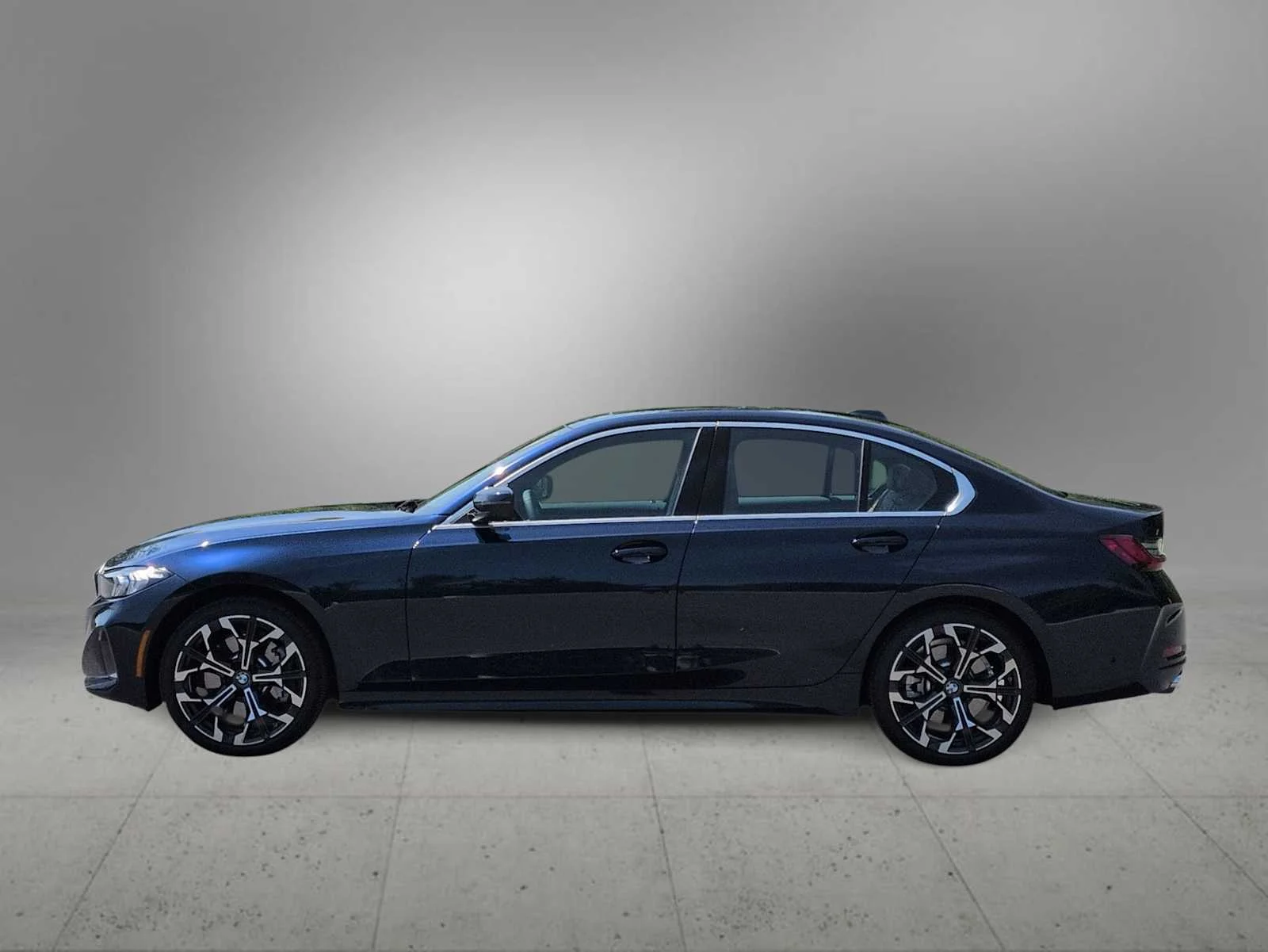 New 2025 Tanzanite Blue II Metallic BMW 330i xDrive image 5