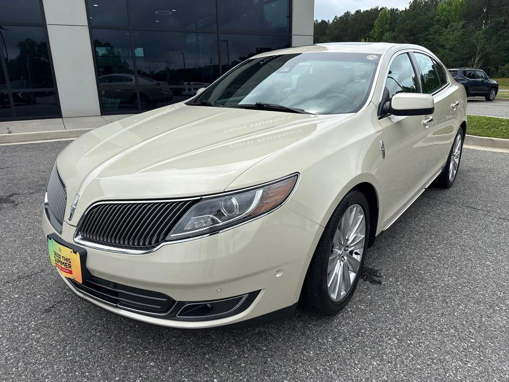 2014 Lincoln MKS EcoBoost AWD's photo
