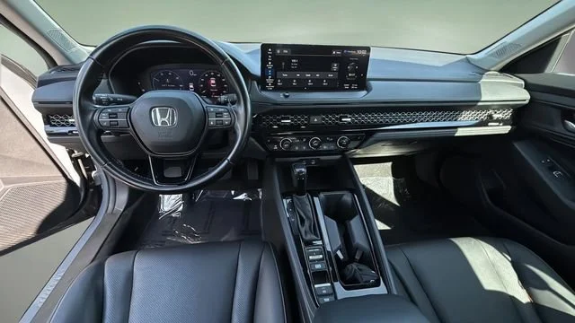 Used 2023 Gray Honda EX-L image 17