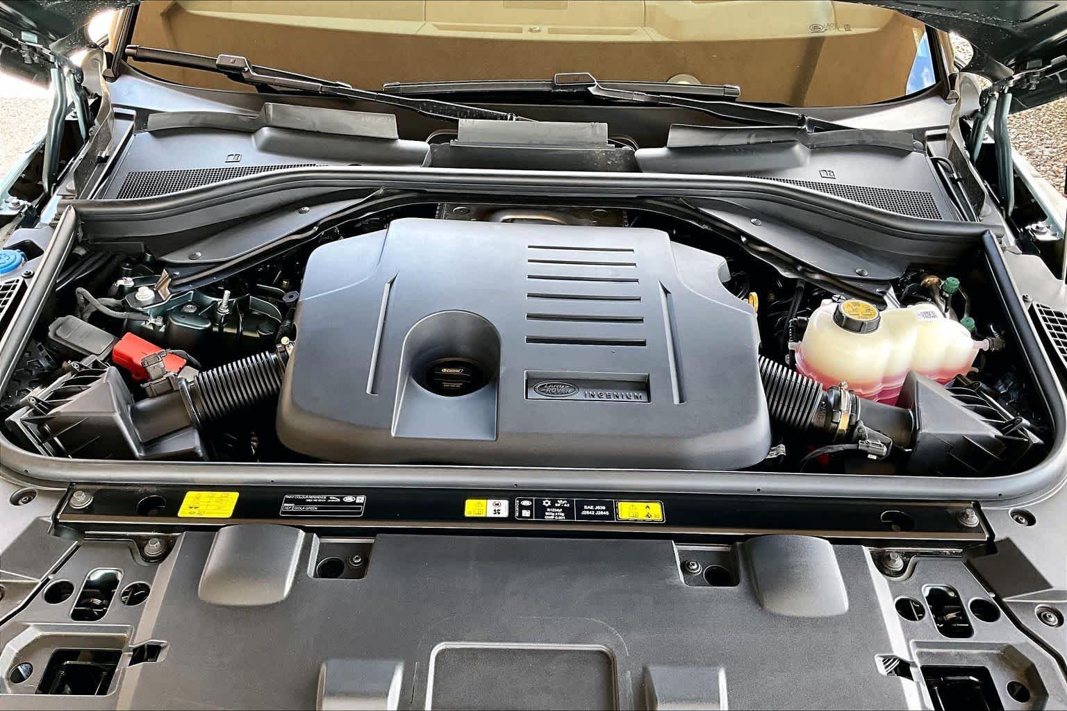New 2026  Land Rover Dynamic SE image 16