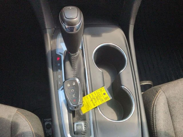 Used 2019 White Chevrolet LT image 17