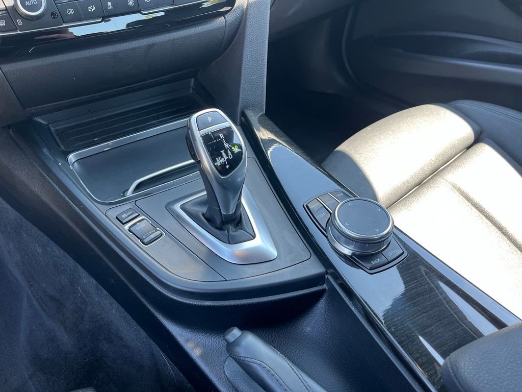 Used 2018 Mineral Grey Metallic BMW 330i xDrive image 35