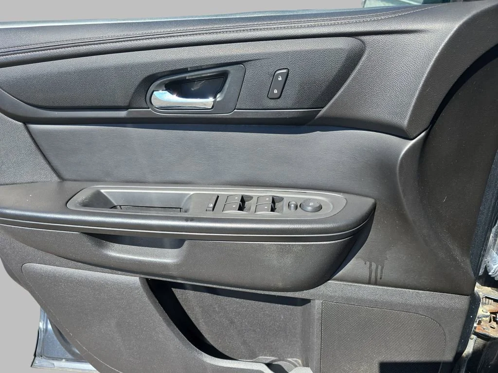 Used 2014 Cyber Gray Metallic GMC SLE image 29