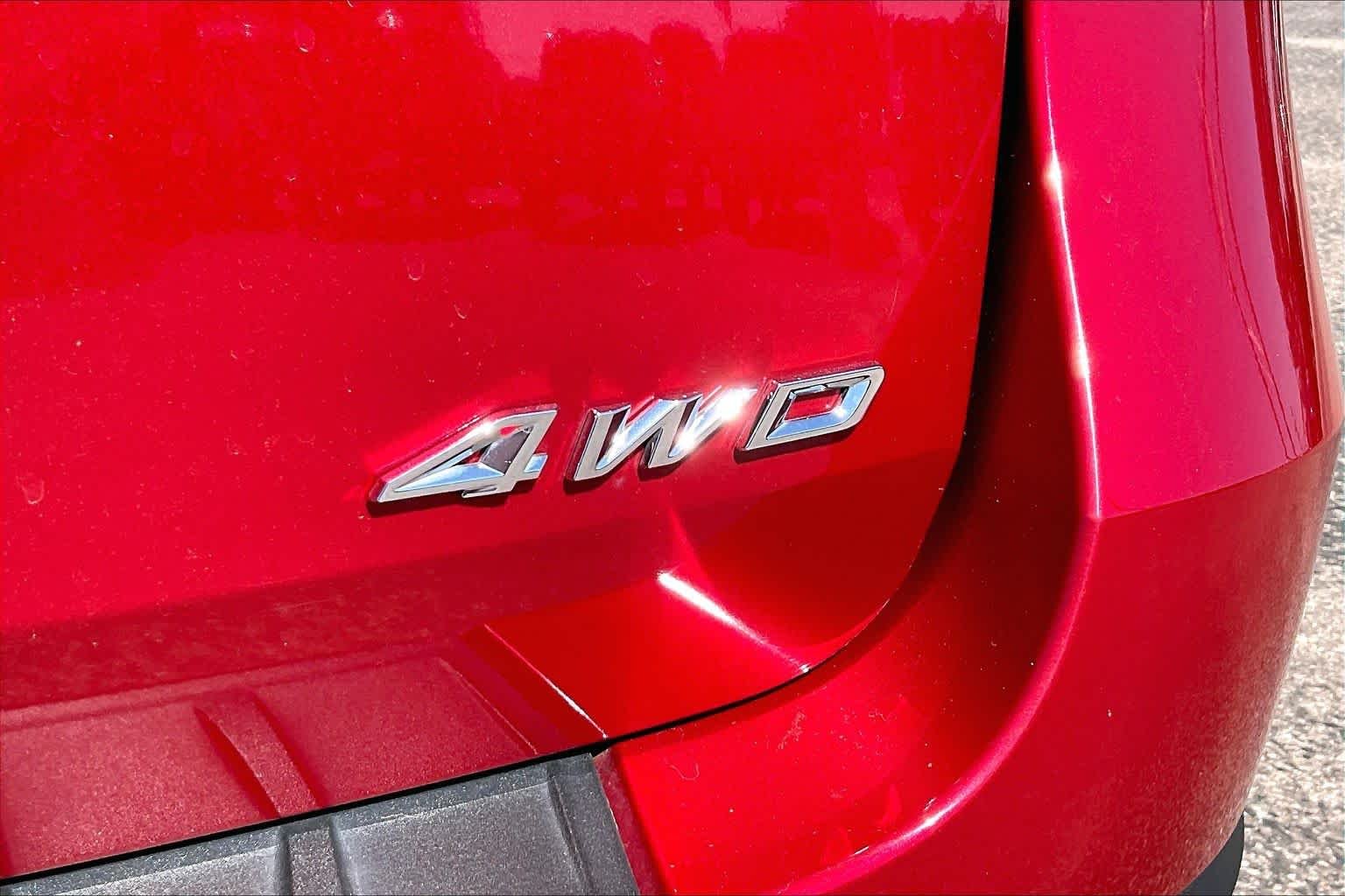 Used 2025 Rapid Red Metallic Tinted Clearcoat Ford Platinum image 10