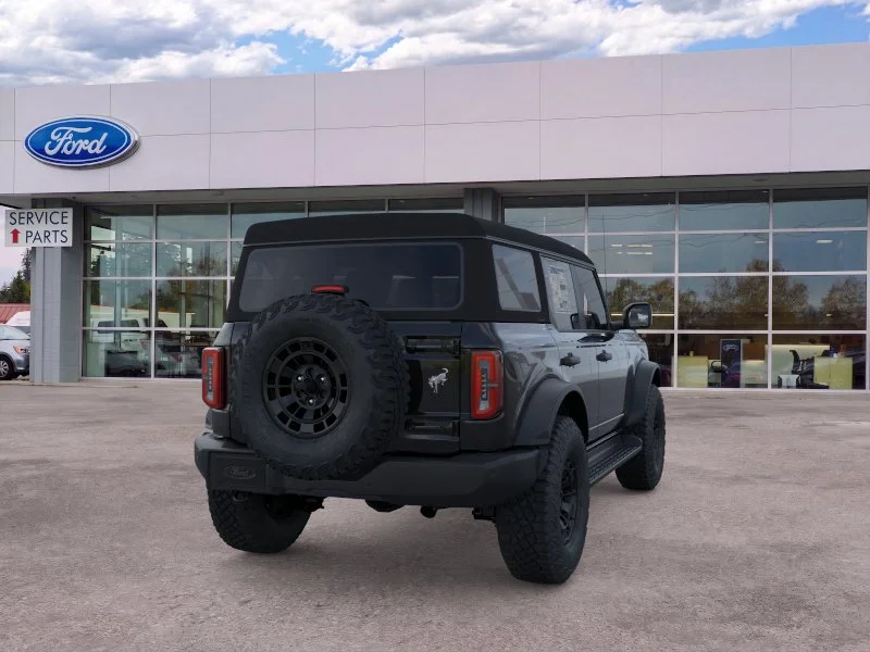 New 2026 Shadow Black Ford Outer Banks® image 31