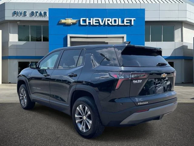 Used 2025 Mosaic Black Metallic Chevrolet LT image 4