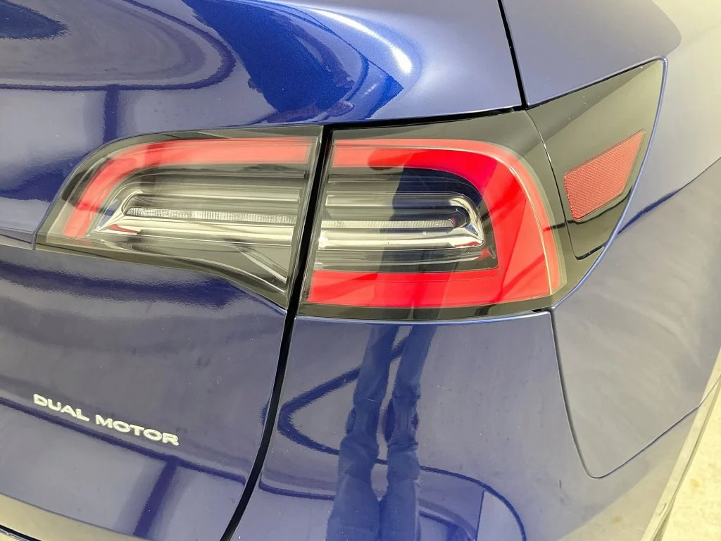 Used 2021 Deep Blue Metallic Tesla Long Range image 31