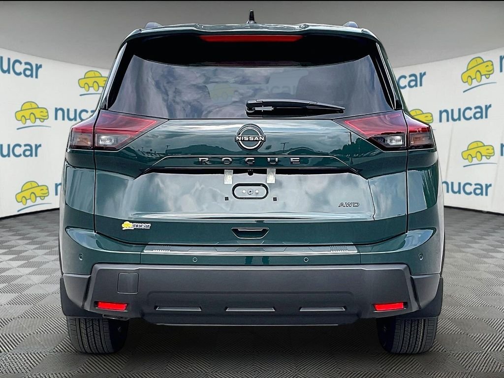 New 2026 Obsidian Green Nissan Dark Armor image 6