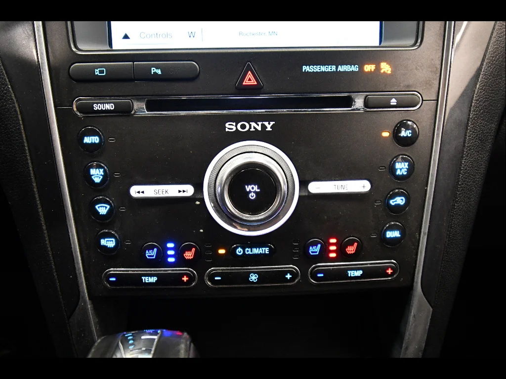 2018 Ford Explorer Limited - Photo 25